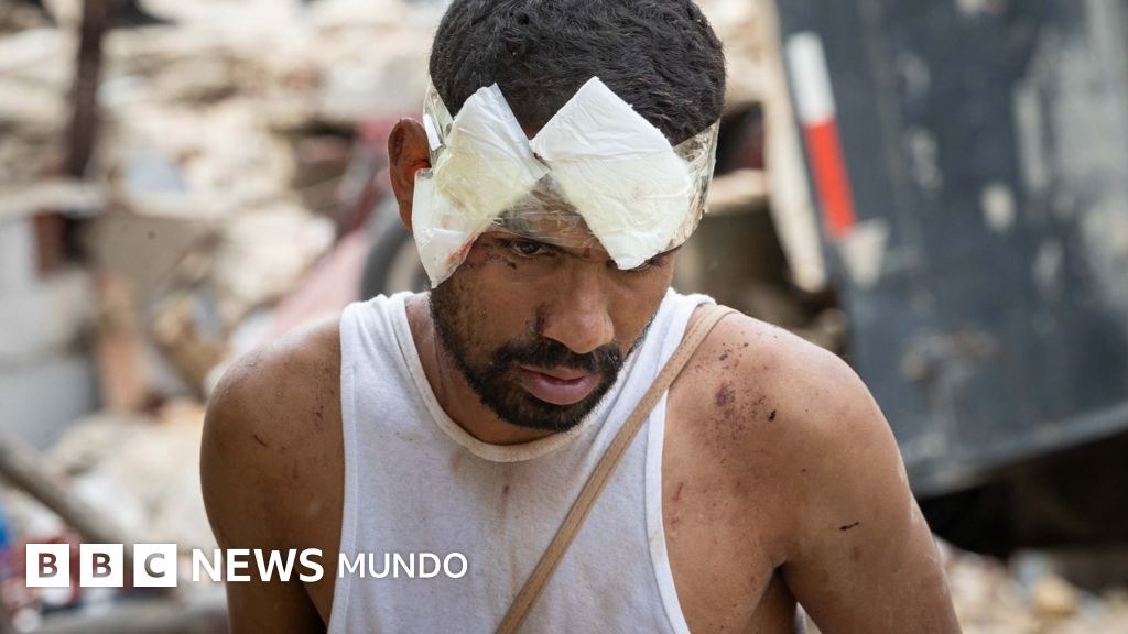 "Hospitales completamente desbordados": cómo el terremoto pone más presión al ya deteriorado sistema de salud de Venezuela
