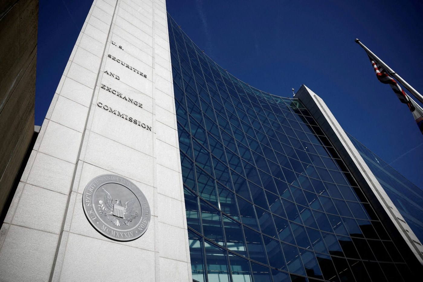 SEC 위원 2명만 남았다…디지털자산 신규 규제 속도